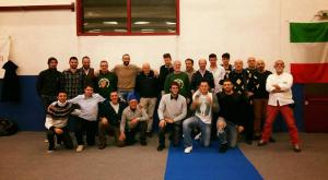 Nella foto di gruppo squadra e dirigenza Nuova Pallacanestro Ghemme